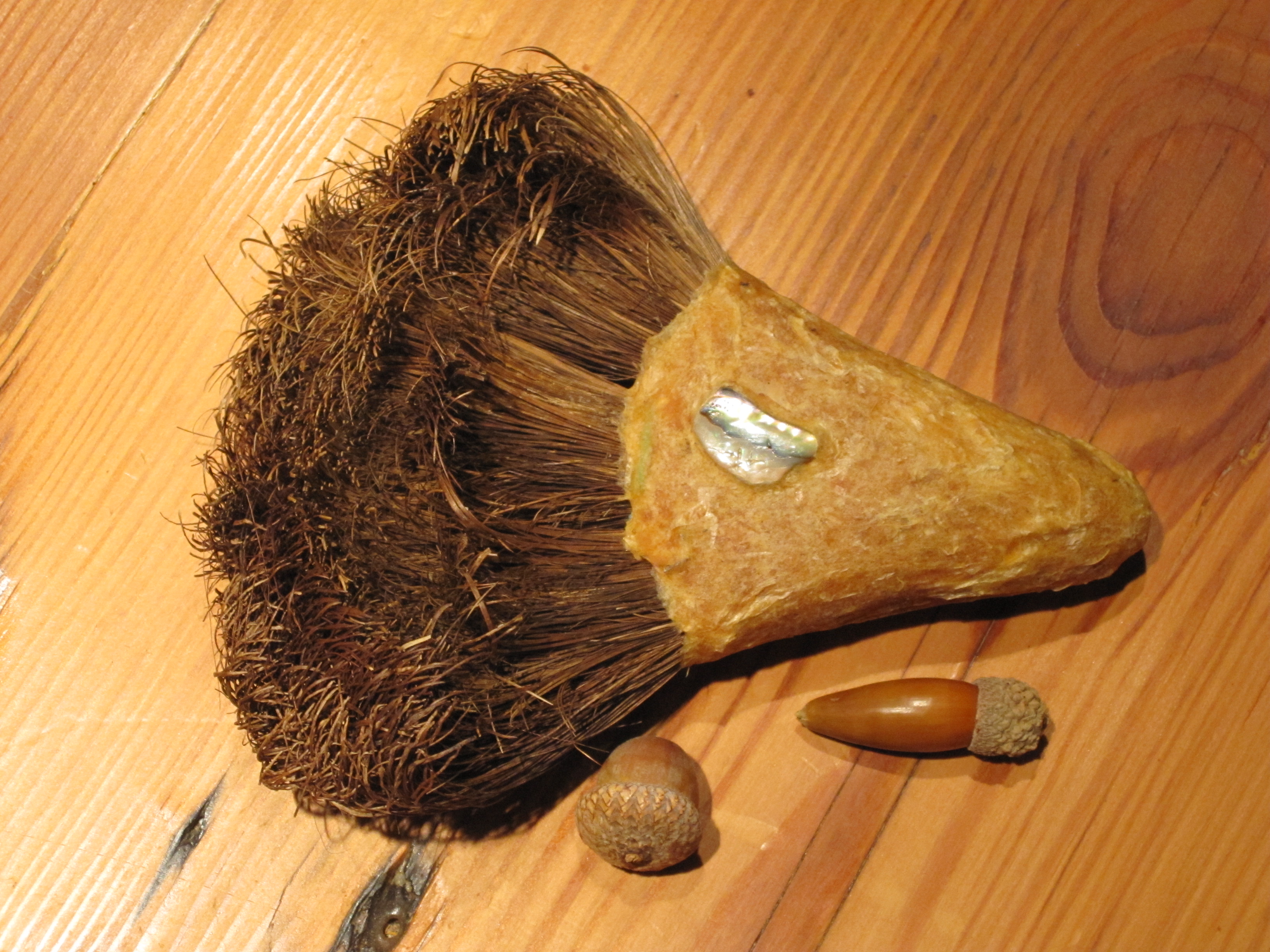 dense broom-like hand brush made from wavyleaf soap plant